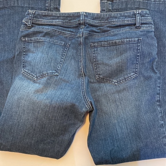 Cabi women’s jeans size 10 length has been altered. See photos. - Picture 3 of 9